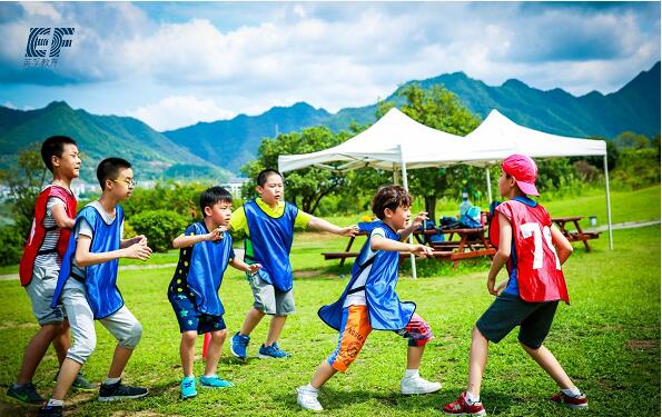 参加英孚英语千岛湖纯美式夏令营 提升孩子六大核心能力7