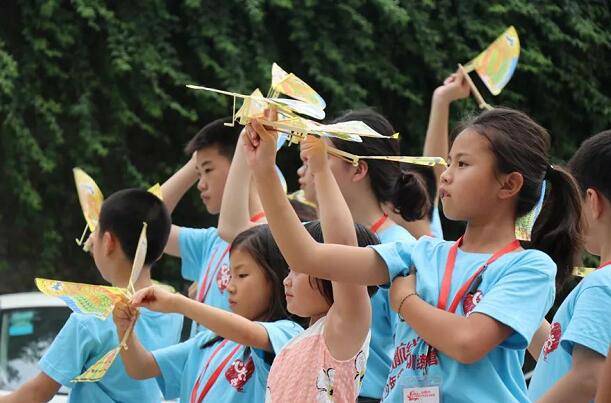 2018年上海小学生情商夏令营招生中 提升情商 成就人生1