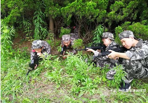 中国青少年军训夏令营上海战区第一期营程顺利结营4