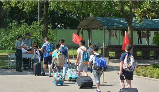 暑期中小学生军事夏令营第六期营程开营啦！一起了解一下1