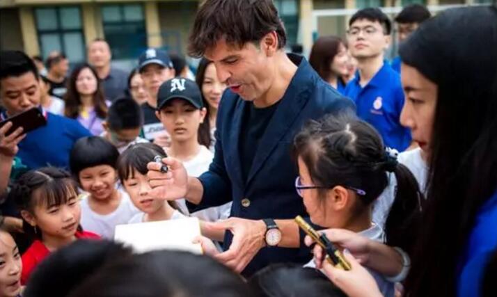 跟皇马球星一起踢球 那些不敢想象的梦想真的实现了！2