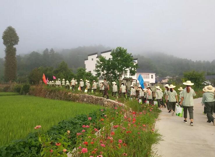 上海西点乡村体验夏令营 让孩子回归自然 体验农村生活5