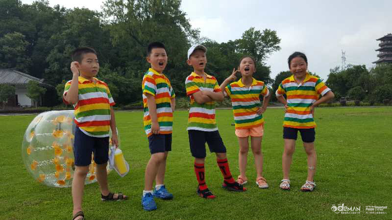 学生夏令营：西式成长营——小鬼当家5