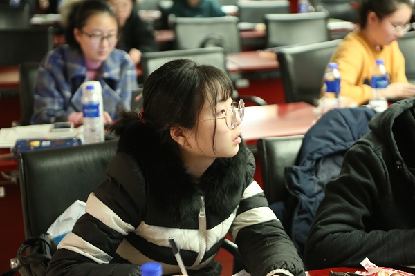 探索求知 学致有成 | 清大紫育探索微生物奥秘青少年研究性学习营圆满结束7