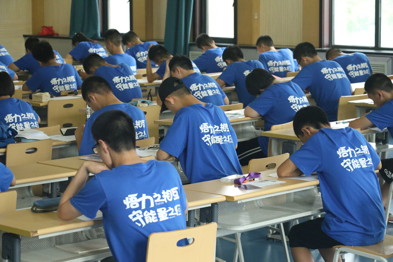 归途满载意悠扬 | 2018全国创新物理大赛决赛夏令营闭幕篇2