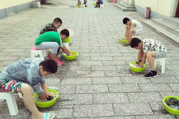 中国青少年少年特种兵7天军事体验营2