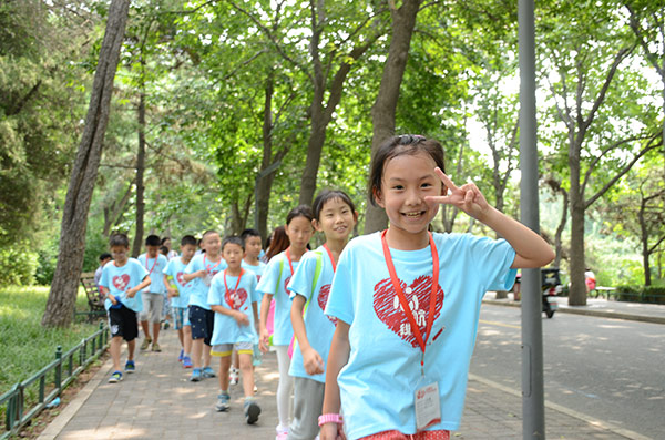2018年夏令营青少年心灵脱变最好的平台1