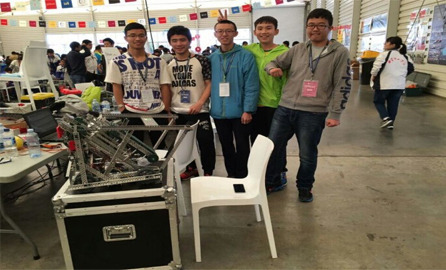 国际认证营-美国加州大学数学机器人夏令营